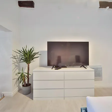 2pers#saint Germain#musee Du Louvre Apartment Paris