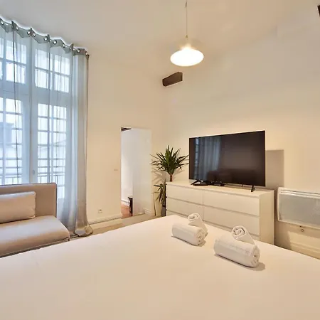 2pers#saint Germain#musee Du Louvre Apartman