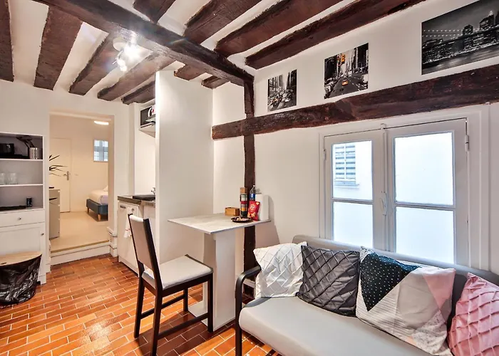 Apartament 2pers#saint Germain#musee Du Louvre Paryż